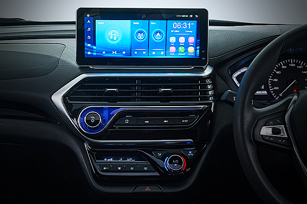 Changan Alsvin premium black interior with leather seats and modern dashboard